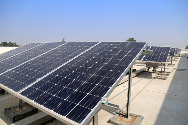 Solar & Green Energy